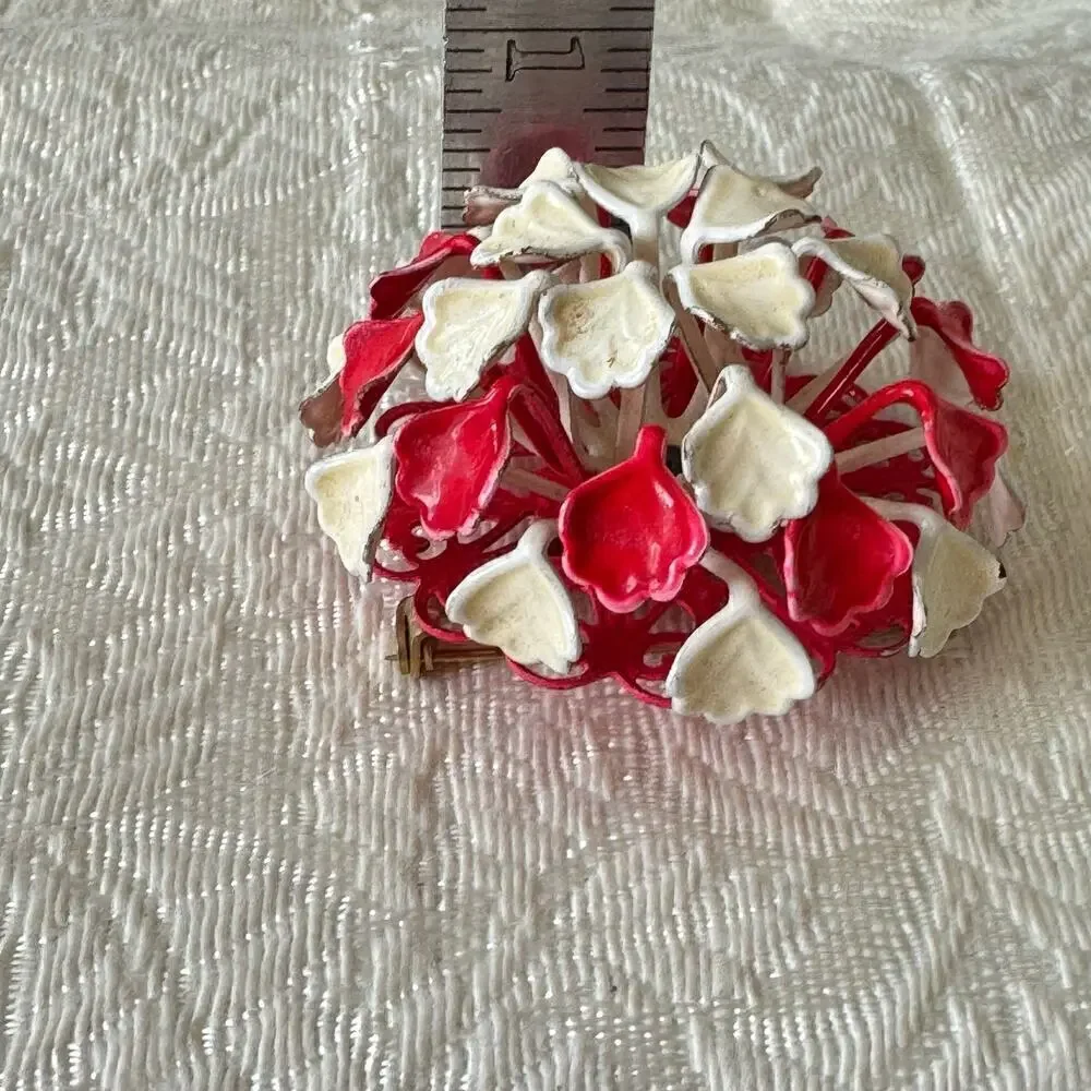 Glows Under Blacklight Brooch Vintage 1970s Mod Enamel Orange Cream Flower